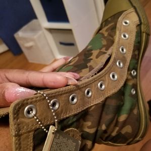 Converse Chuck Taylor high top sneakers